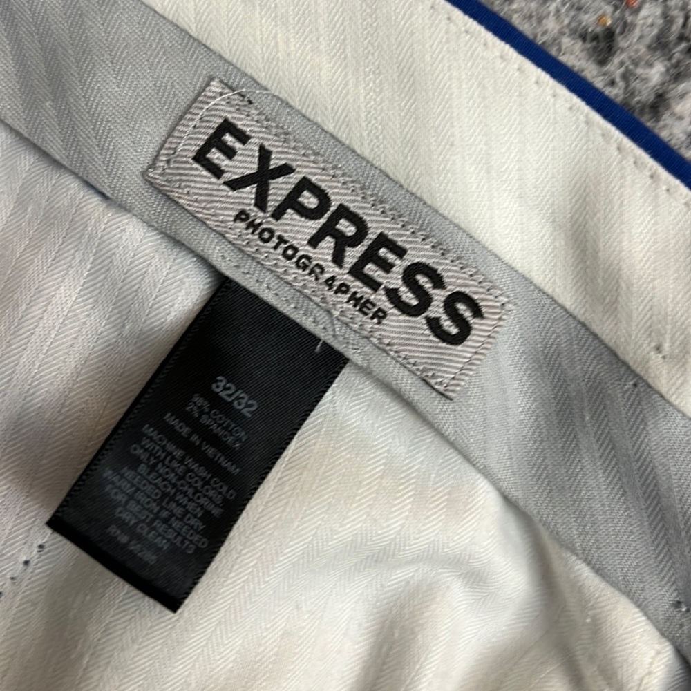 Blue EXPRESS Photographer chino pants size 32x32